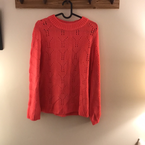 Multiple Sweaters - Picture 7 of 7